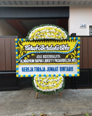 Papan Bunga Duka di Palibelo